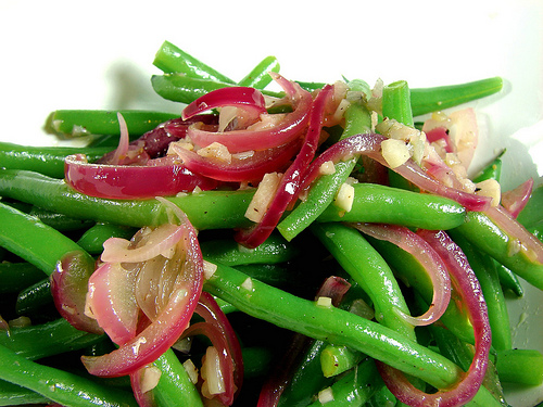 green beans w/mojo
